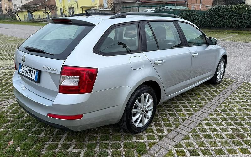 Usata Skoda Octavia 2016 Utilitaria