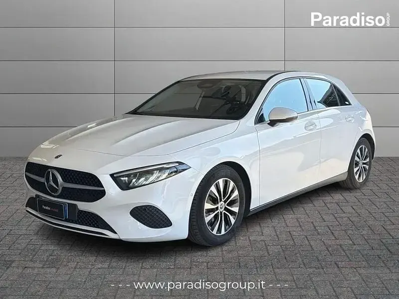 Usata Mercedes A180 Advanced 116 CV (85 kW) 2023 Berlina