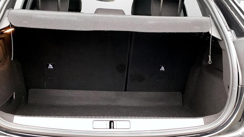 Usata Peugeot 208 Active 75 CV (55 kW) 2023 Nero Utilitaria