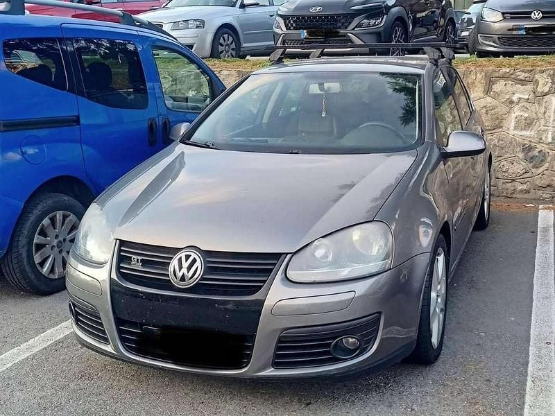 Grigio Usata 2008 VW Golf VI GT Tre volumi | 4000 € (Ottimo prezzo) - Immagine 1/4