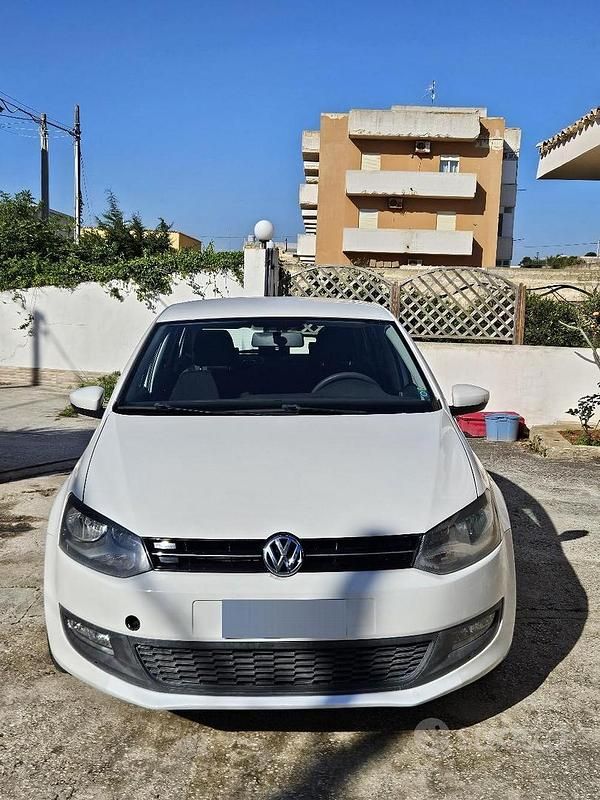 Usata VW Polo 90 CV (66 kW) 2011 Bianco Utilitaria