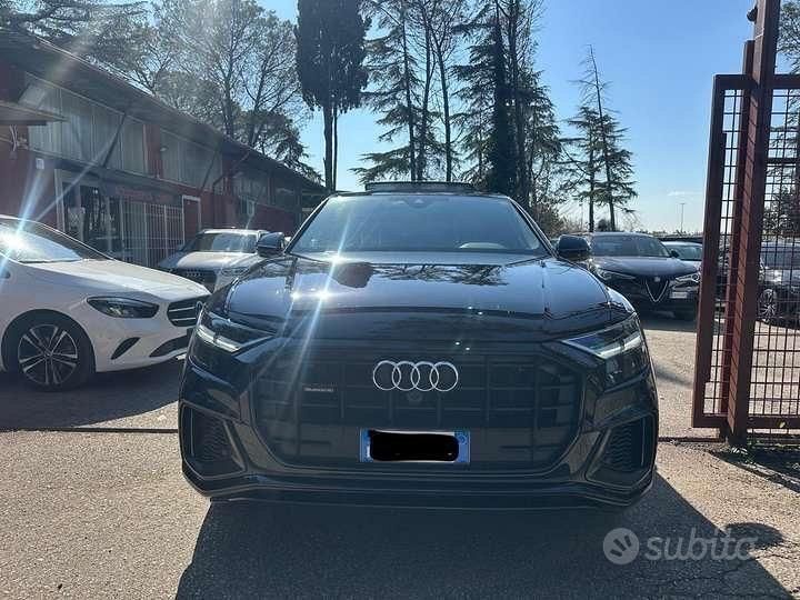 Usata Audi Q8 S-Line 286 CV (210 kW) 2020 Nero SUV