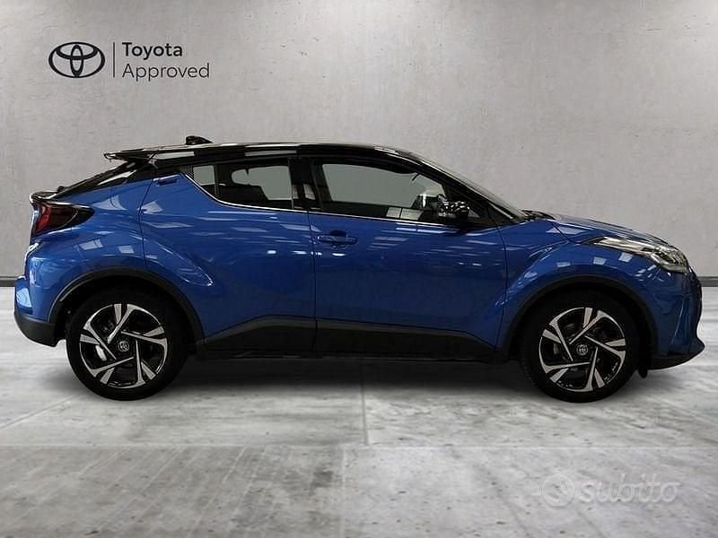 Usata Toyota C-HR Trend 184 CV (135 kW) 2022 Blu SUV