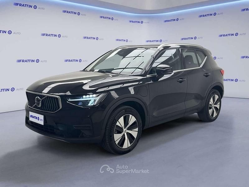 Usata Volvo XC40 129 CV (94 kW) 2022 Nero SUV