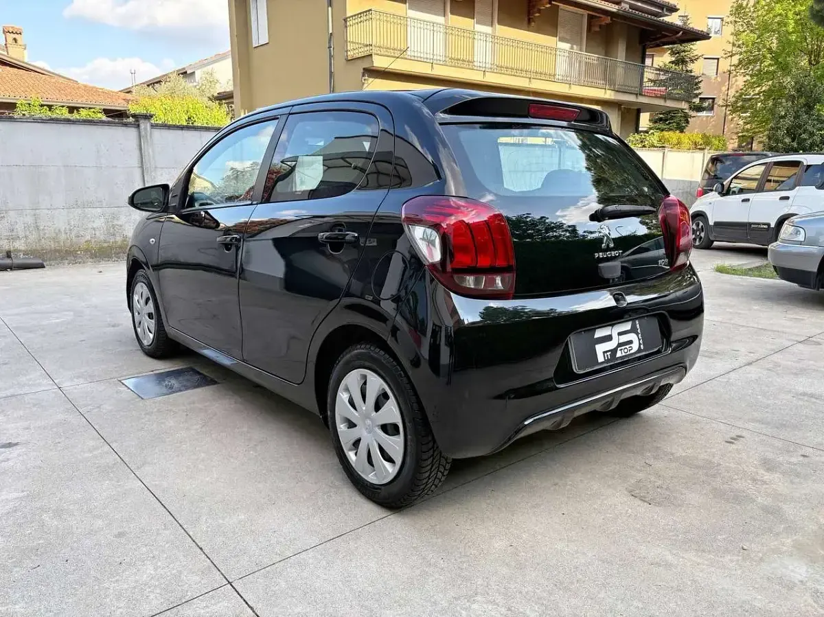 Usata Peugeot 108 Active 69 CV (50 kW) 2016 Nero Utilitaria