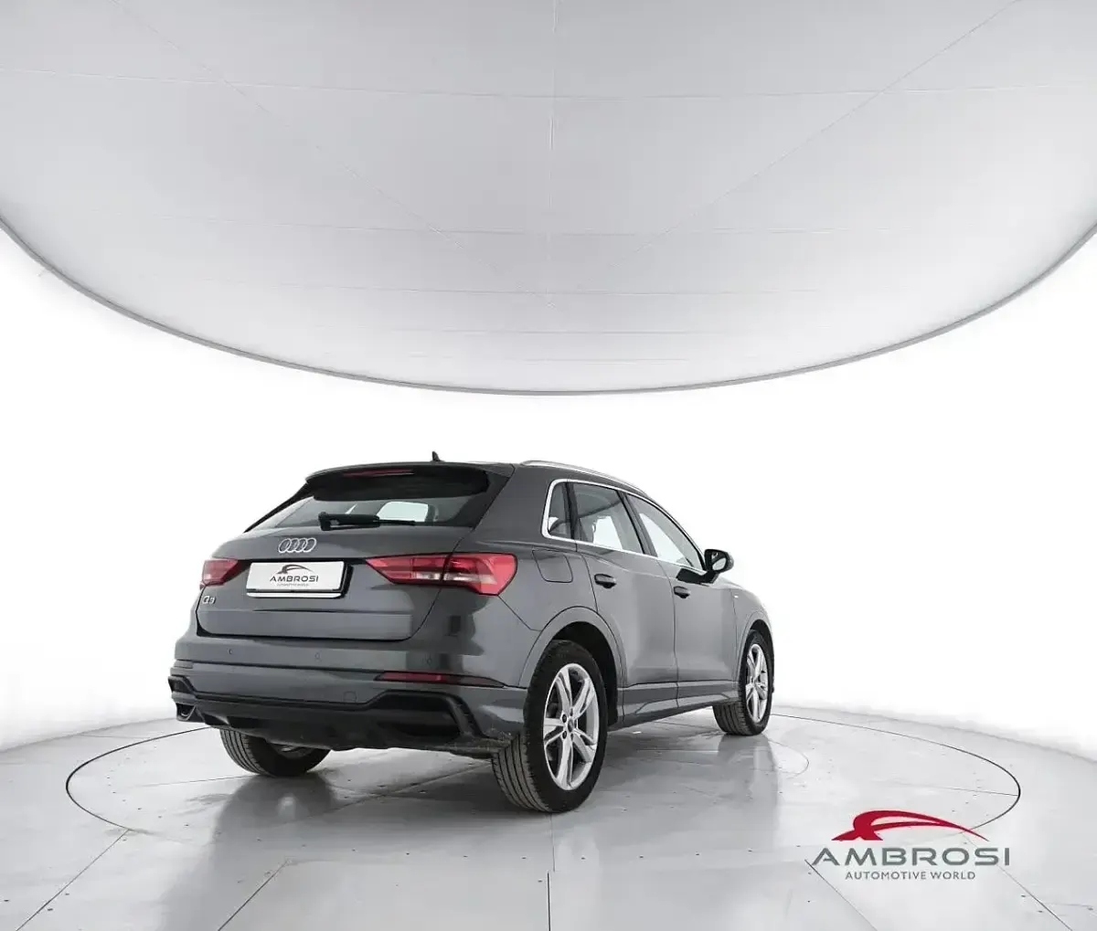 Usata Audi Q3 S-Line 150 CV (110 kW) 2020 Grigio SUV