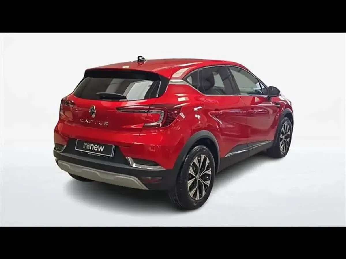 Usata Renault Captur Techno 91 CV (66 kW) 2023 Rosso SUV