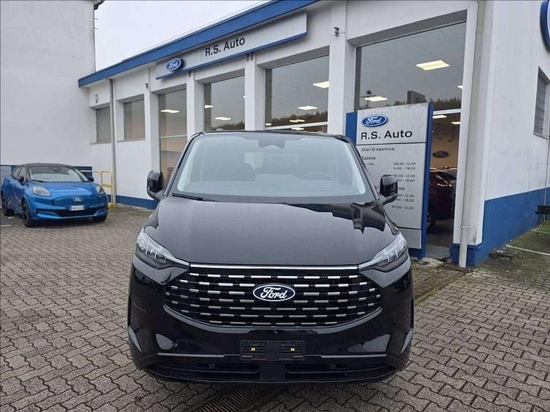 Nuova Ford Tourneo Custom Titanium 232 CV (170 kW) 2026 Nero Furgone