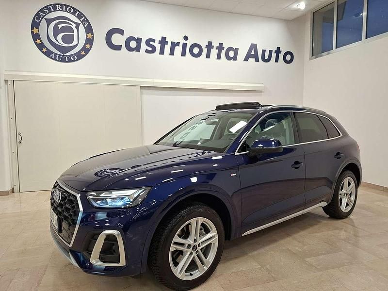 Blu navarra Usata 2021 Audi Q5 S-Line SUV | 37.900 € (Ottimo prezzo) - Immagine 1/4