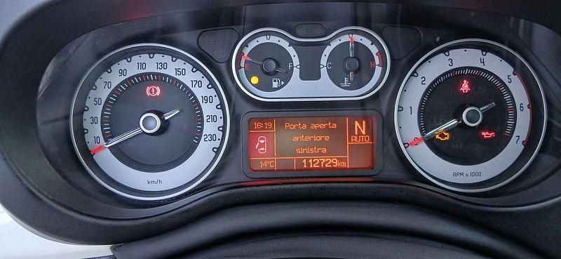 Usata Fiat 500L Trekking 84 CV (61 kW) 2015 Bianco Monovolume