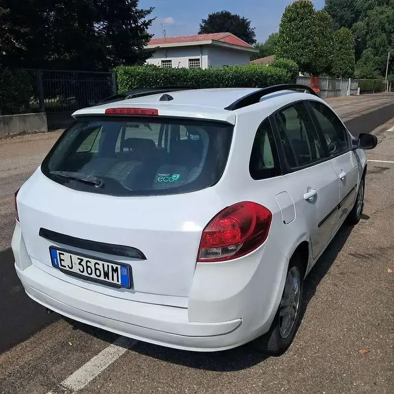 Usata Renault Clio 88 CV (64 kW) 2012 Station wagon