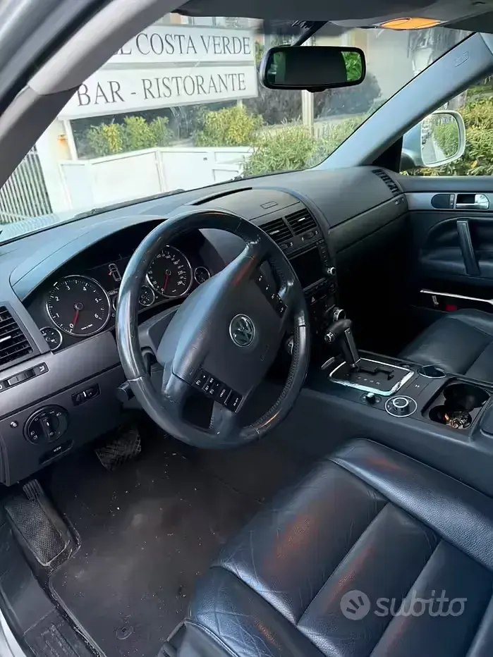 Usata VW Touareg 224 CV (164 kW) 2007 Grigio SUV