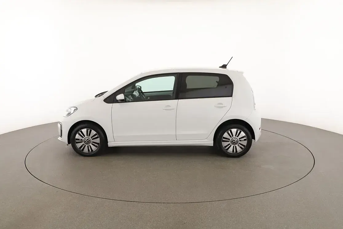 Usata VW e-up! 61 kW (83 CV) 2021 Bianco Utilitaria