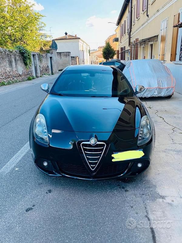 Usata Alfa Romeo Giulietta 2010 Nero Utilitaria