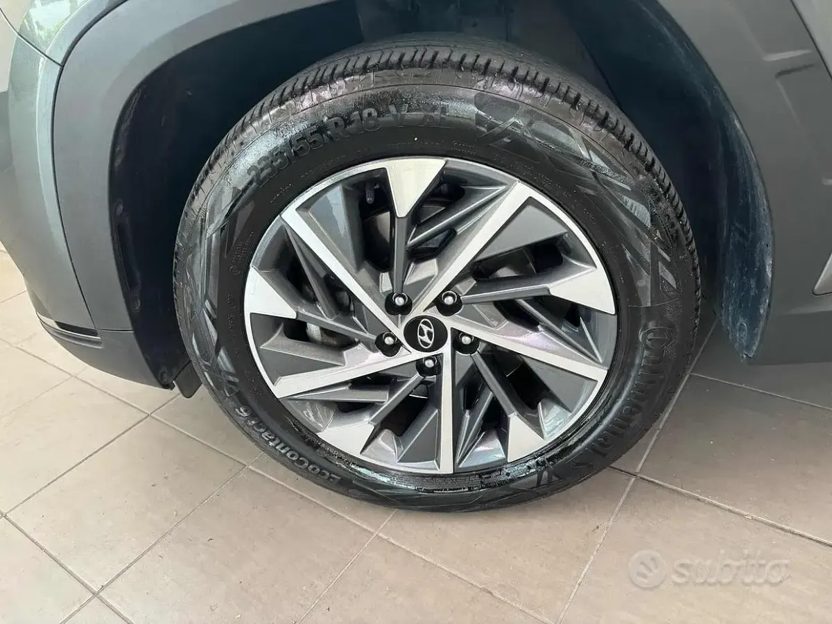 Usata Hyundai Tucson 150 CV (110 kW) 2023 Grigio SUV