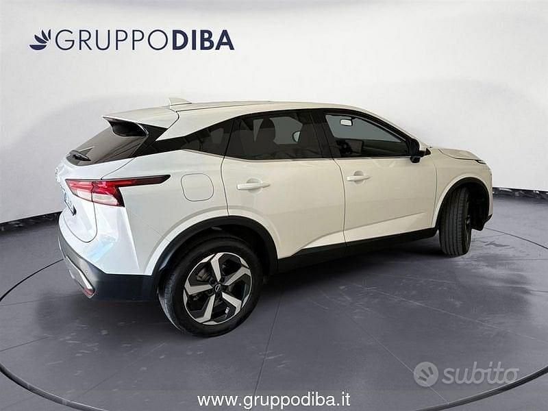 Usata Nissan Qashqai N-Connecta 158 CV (116 kW) 2024 Bianco SUV