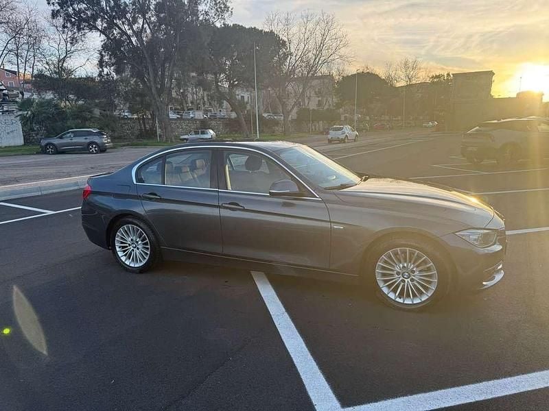 Usata BMW 320 Luxury Line 184 CV (135 kW) 2013 Berlina