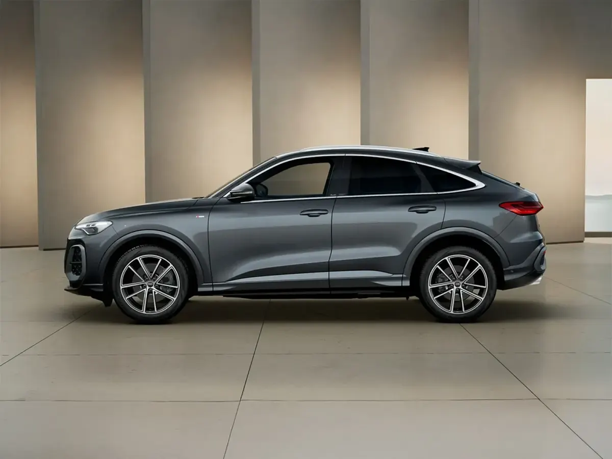 Nuova Audi Q5 Sportback Advanced 204 CV (150 kW) 2026 Grigio SUV