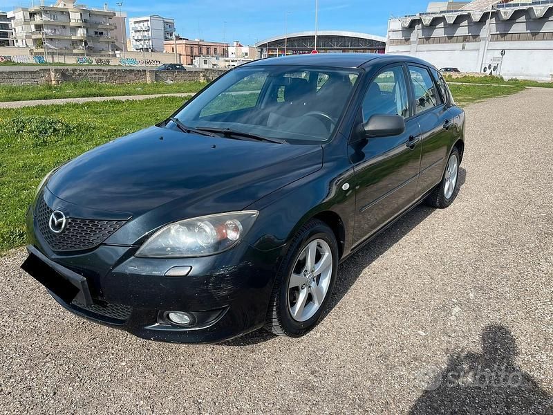 Usata Mazda 3 109 CV (80 kW) 2005 Nero Berlina