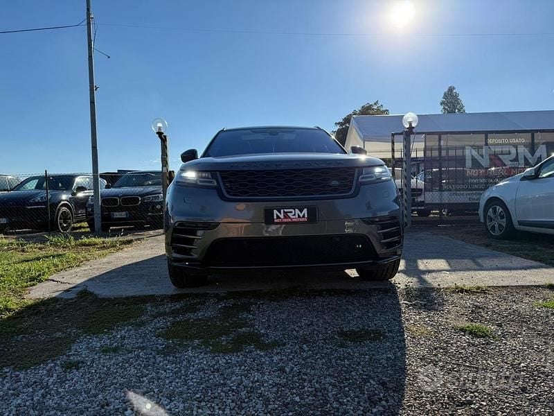 Usata Land Rover Range Rover Velar R-Dynamic 241 CV (177 kW) 2018 Grigio SUV