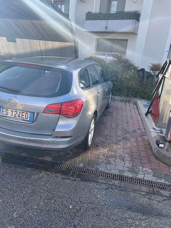 Occasion Opel Astra 110 ch (80 kW) 2013 Break