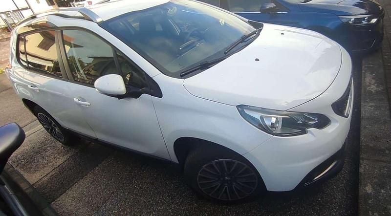 Usata Peugeot 2008 Access 75 CV (55 kW) 2017 SUV