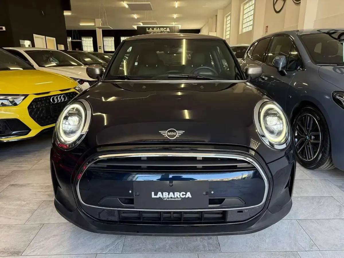 Usata Mini Cooper 136 CV (100 kW) 2021 Blu/azzurro Utilitaria