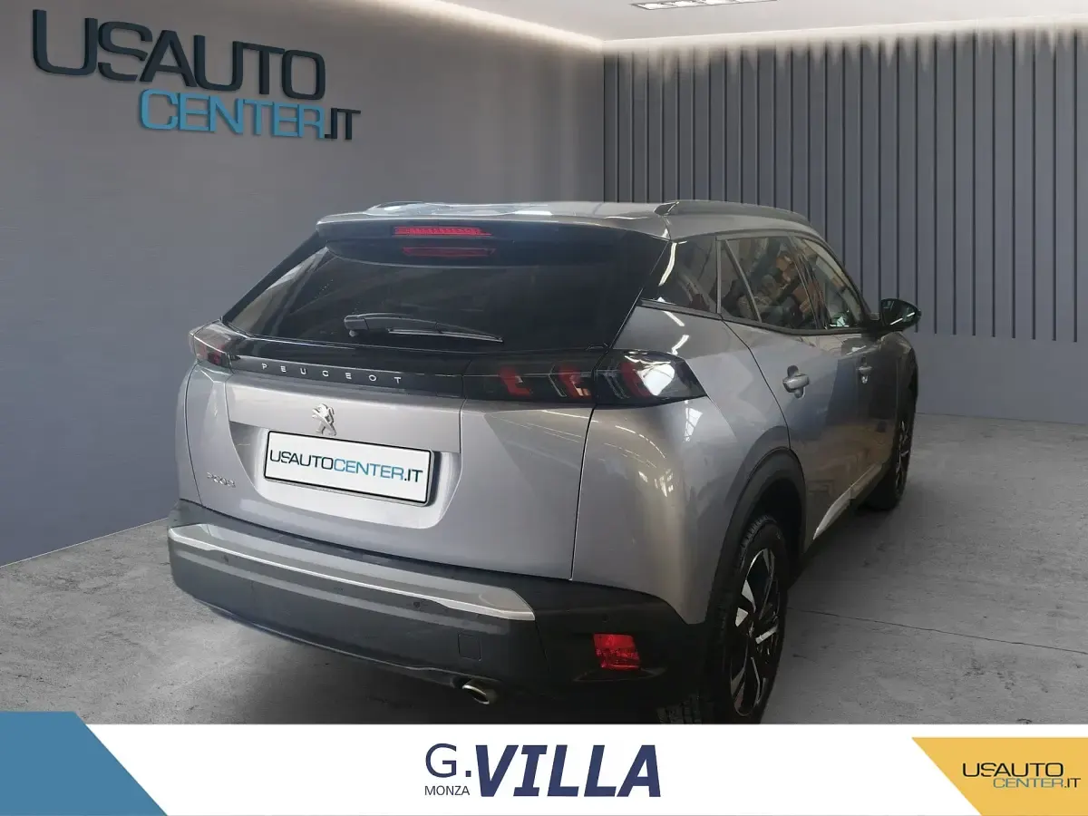Usata Peugeot 2008 Allure 130 CV (95 kW) 2021 SUV