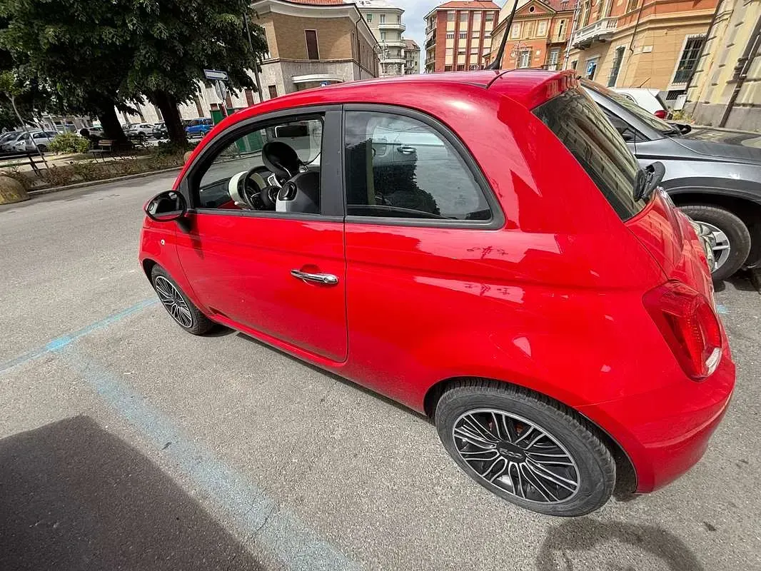 Usata Fiat 500 Pop 69 CV (50 kW) 2019 Rosso Utilitaria