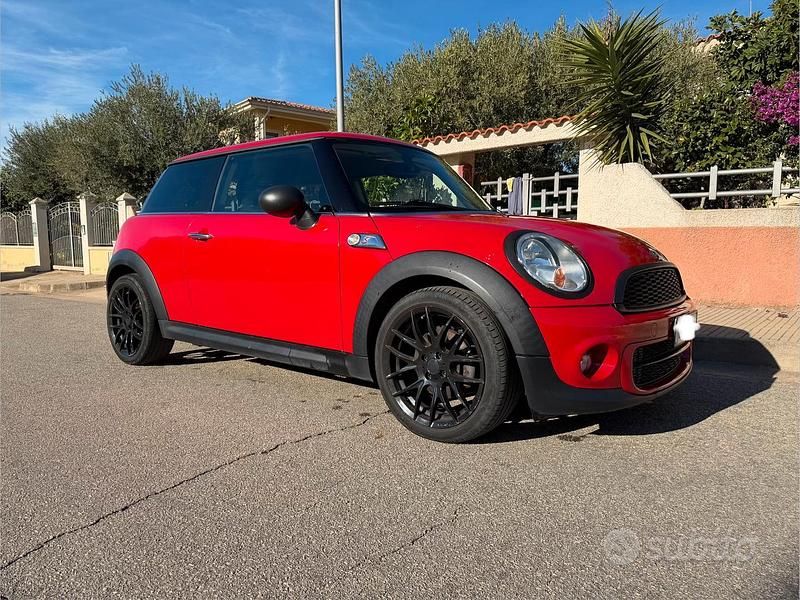 Usata Mini Cooper 2012 Rosso Utilitaria
