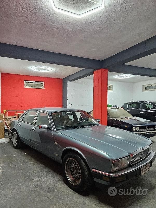 Usata Jaguar XJ40 1990 Berlina
