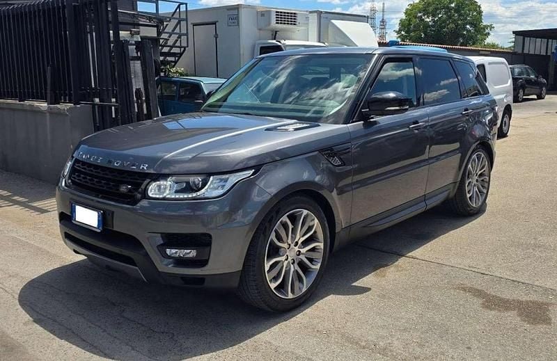 Usata Land Rover Range Rover HSE Dynamic 250 CV (183 kW) 2015 Grigio scuro SUV