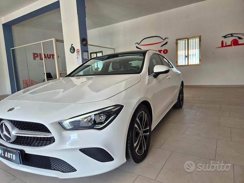 Usata Mercedes CLA200 Business 150 CV (110 kW) 2023 Bianco Berlina