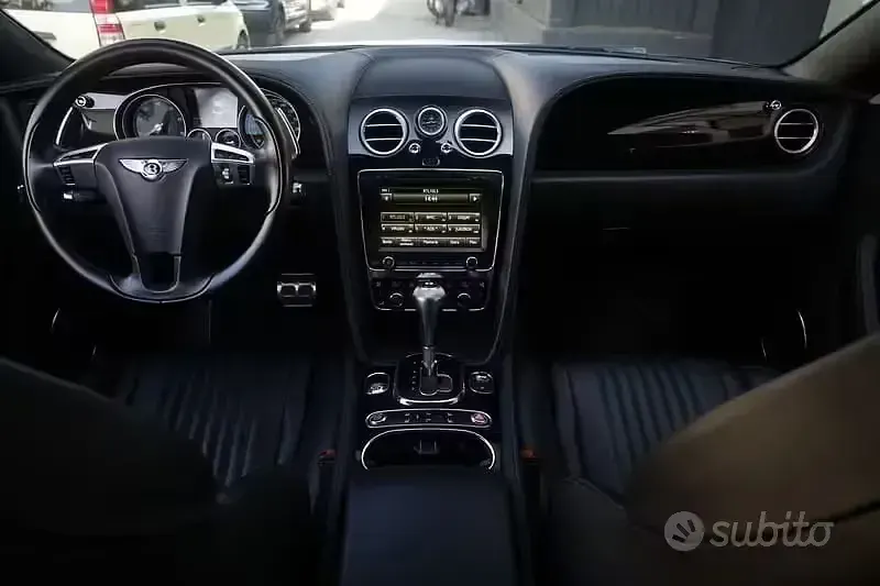 Usata Bentley Continental GT 528 CV (388 kW) 2017 Bianco Coupé