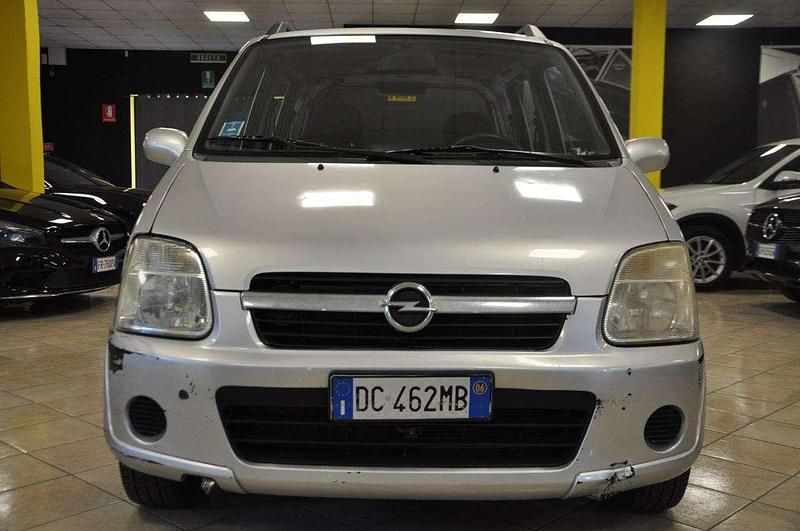 Usata Opel Agila Enjoy 60 CV (44 kW) 2006 Grigio Utilitaria