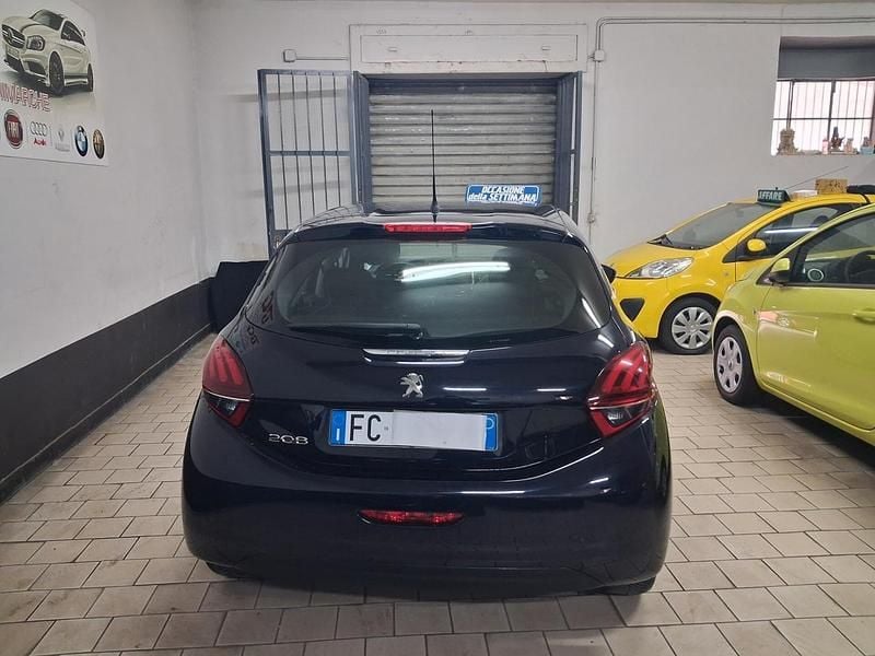 Usata Peugeot 208 68 CV (50 kW) 2015 Blu Utilitaria