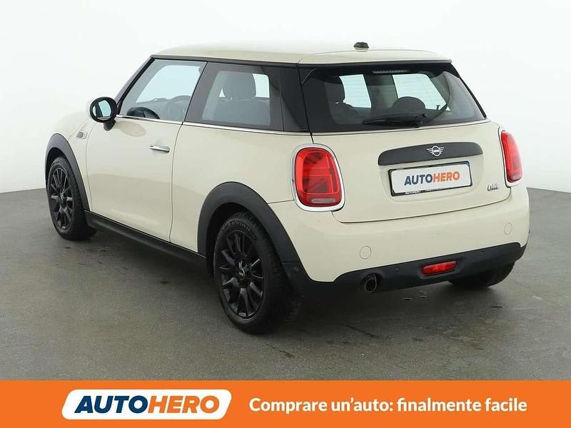 Usata Mini ONE 75 CV (55 kW) 2020 Bianco Utilitaria