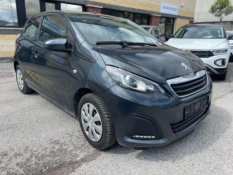 Usata Peugeot 108 Active 72 CV (52 kW) 2021 Grigio Utilitaria
