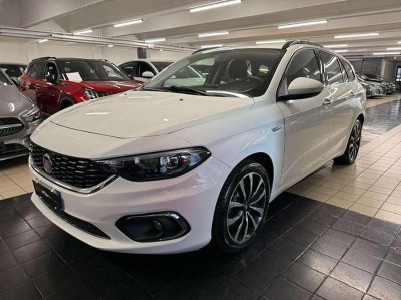 Usata Fiat Tipo Lounge 120 CV (88 kW) 2018 Bianco Station wagon