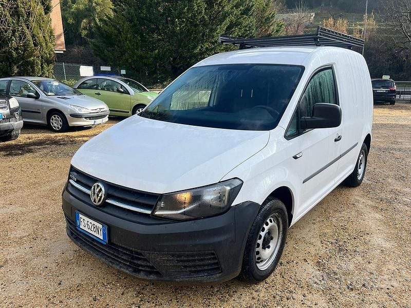Usata VW Caddy 110 CV (80 kW) 2019 Bianco Monovolume