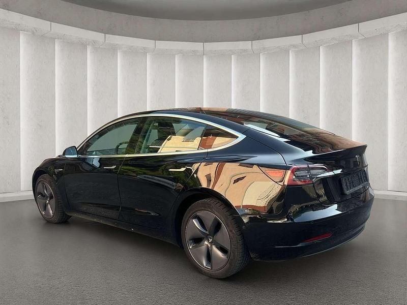 Usata Tesla Model 3 Standard Range 324 kW (441 CV) 2020 Nero Berlina