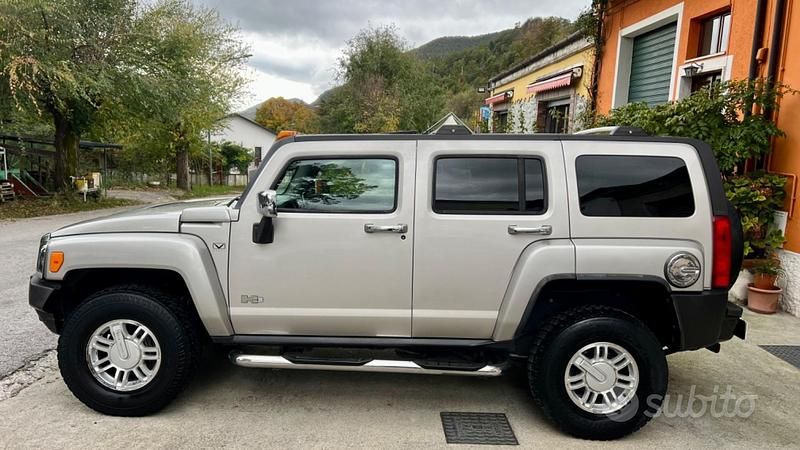 Usata Hummer H3 224 CV (164 kW) 2008 Grigio SUV