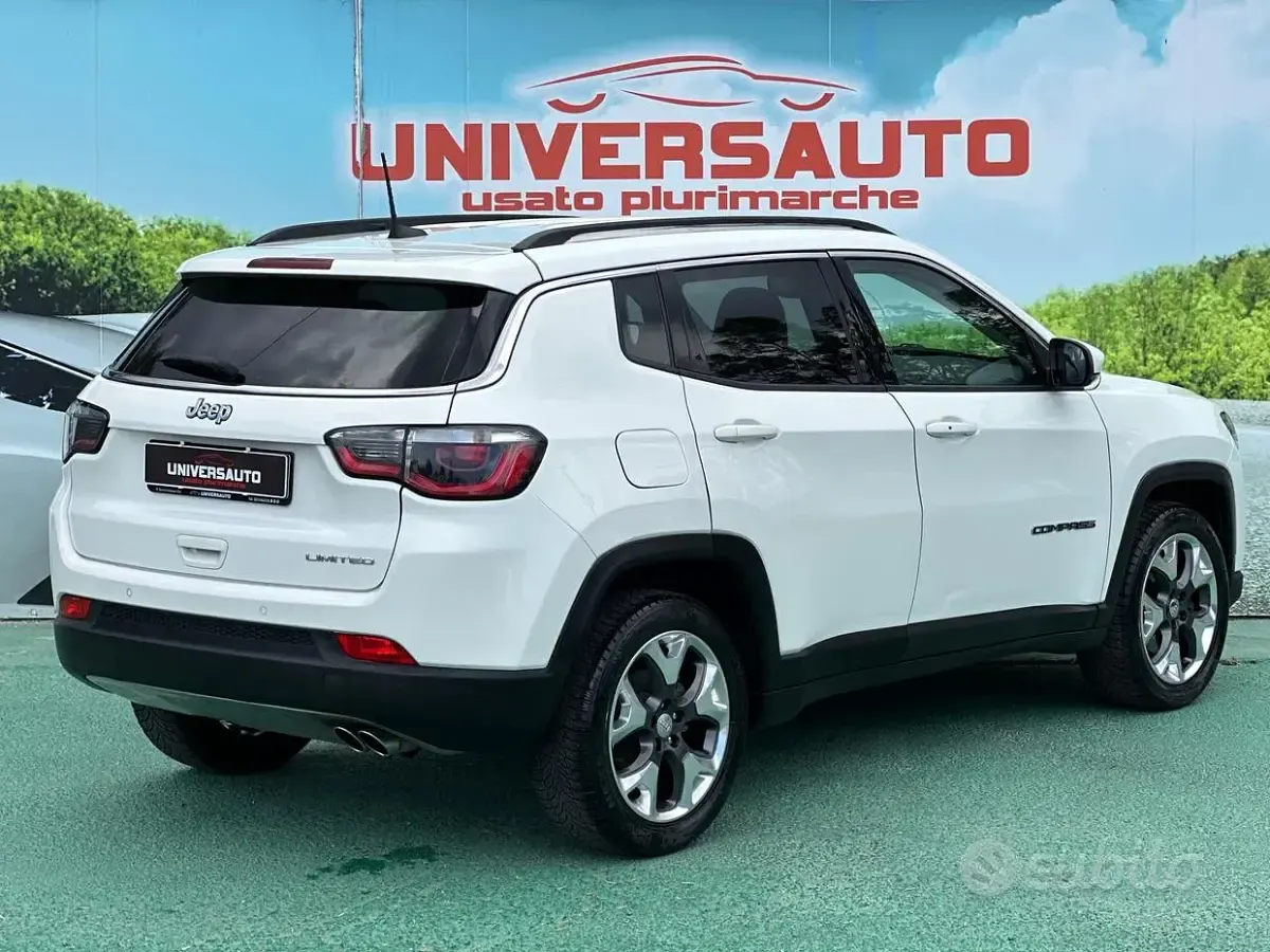 Usata Jeep Compass Limited 140 CV (102 kW) 2019 Bianco SUV