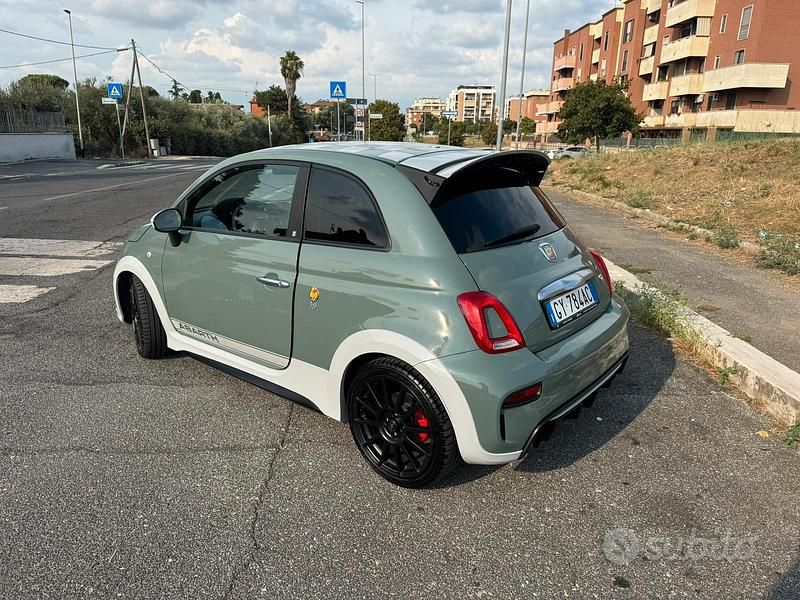 Usata Abarth 695 179 CV (131 kW) 2021 Utilitaria
