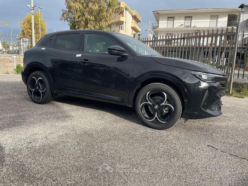 Nuova Alfa Romeo GT Junior Ti 145 CV (106 kW) 2026 Nero Berlina