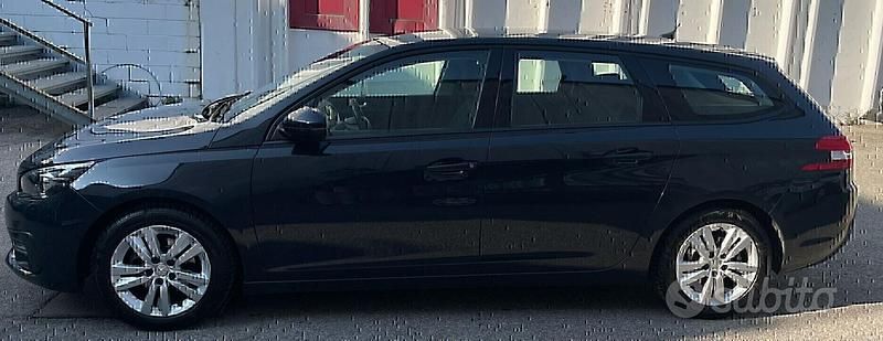 Usata Peugeot 308 S 101 CV (74 kW) 2018 Grigio Station wagon