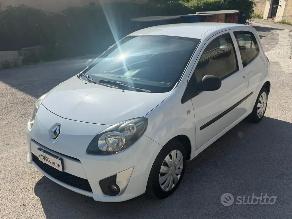 Usata Renault Twingo 58 CV (42 kW) 2010 Bianco Utilitaria