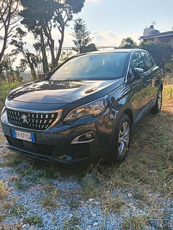 Usata Peugeot 3008 131 CV (96 kW) 2018 Blu SUV
