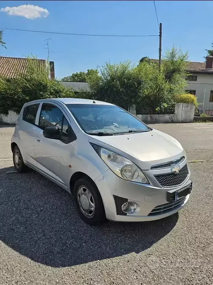 Usata Chevrolet Spark 68 CV (50 kW) 2012 Grigio Utilitaria