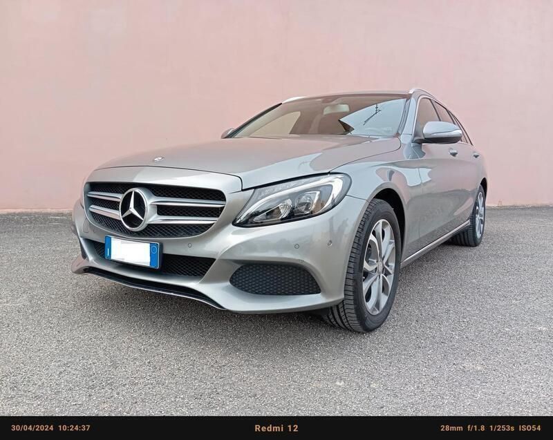 Usata Mercedes C300e Sport 204 CV (150 kW) 2015 Grigio Station wagon